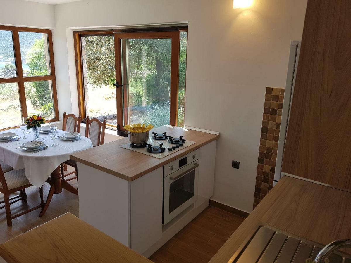 Holiday Home Strpuncina Luka  エクステリア 写真