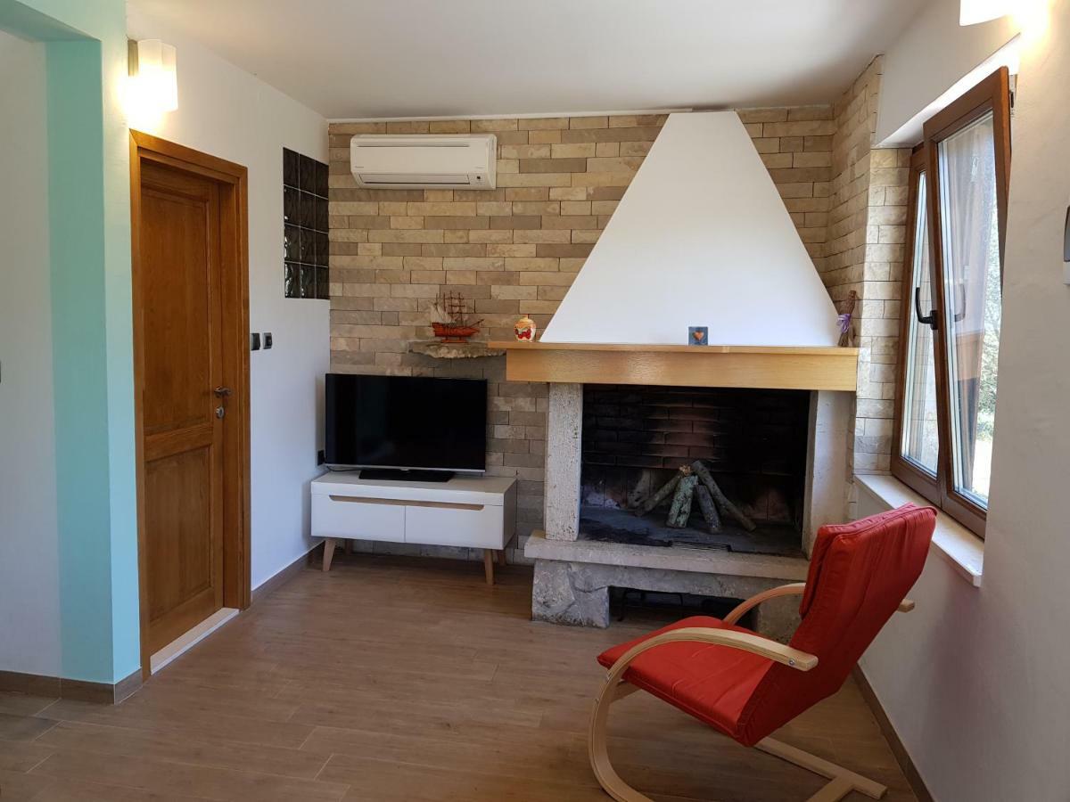 Holiday Home Strpuncina Luka  エクステリア 写真